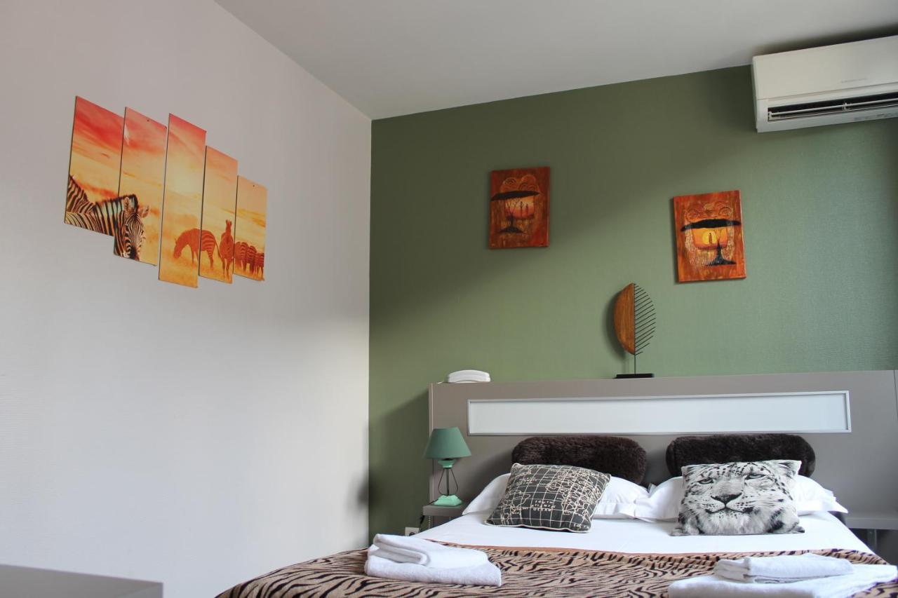 Double Room,759915584:JPEG