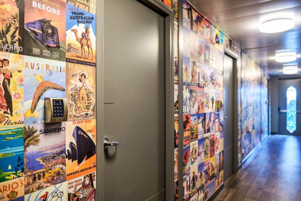 Tandem Kamer met Gedeelde Badkamer