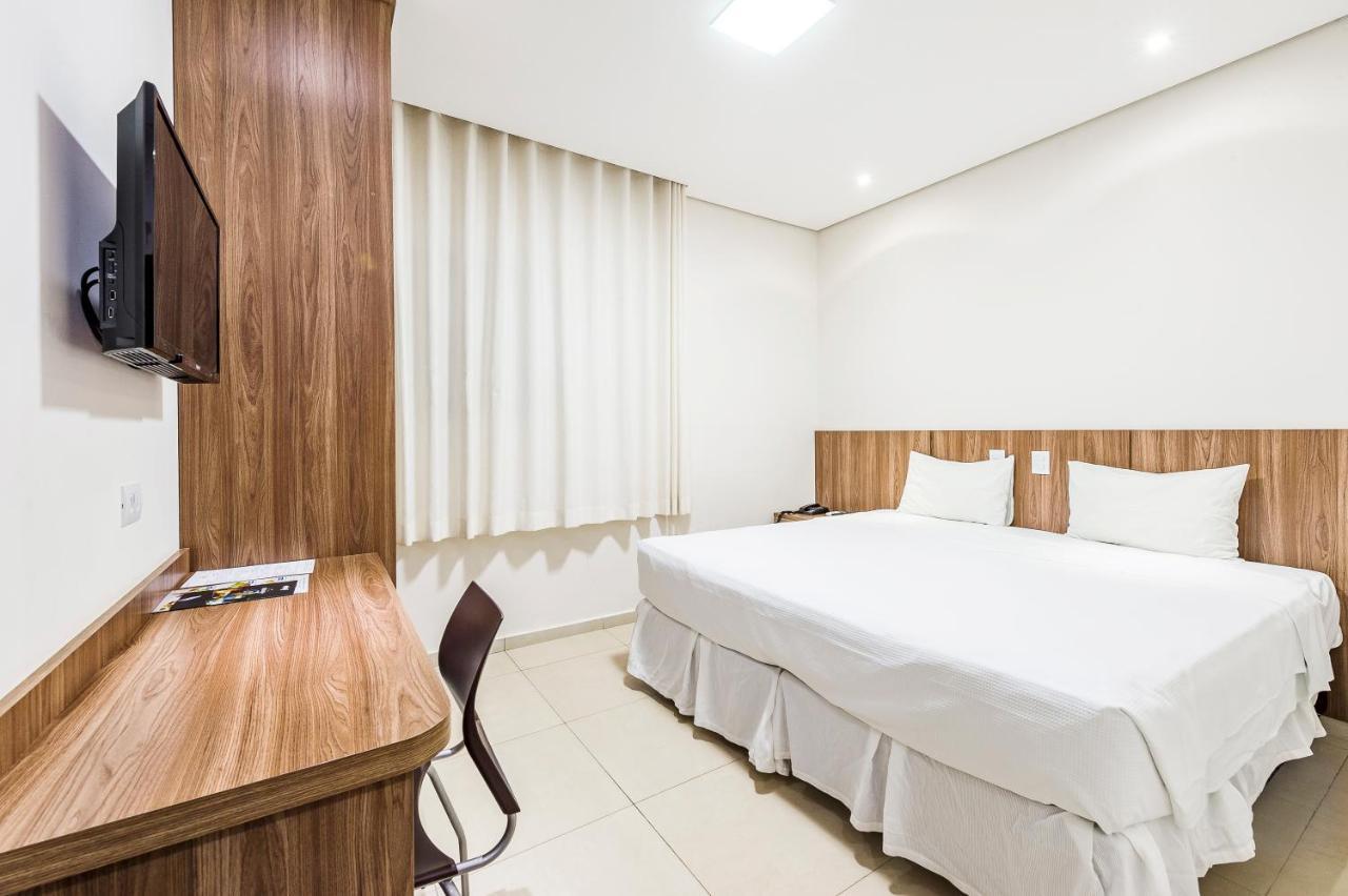 Quarto Standard com Cama King-size