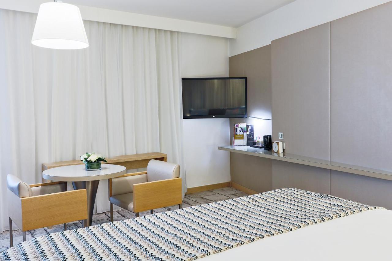 Suite met Kingsize Bed en Slaapbank
