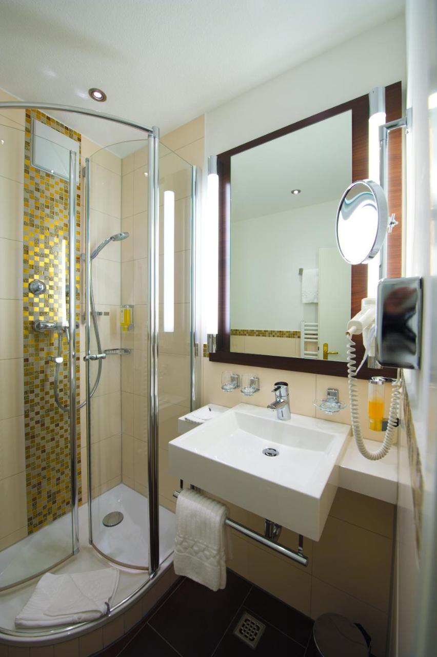 Quarto Duplo Standard