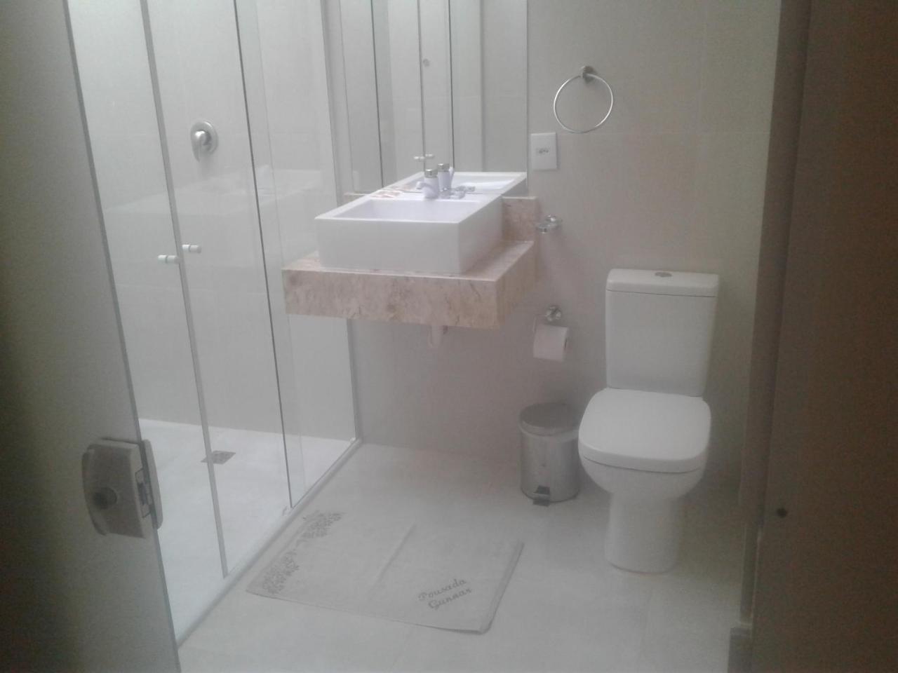 Quarto Duplo