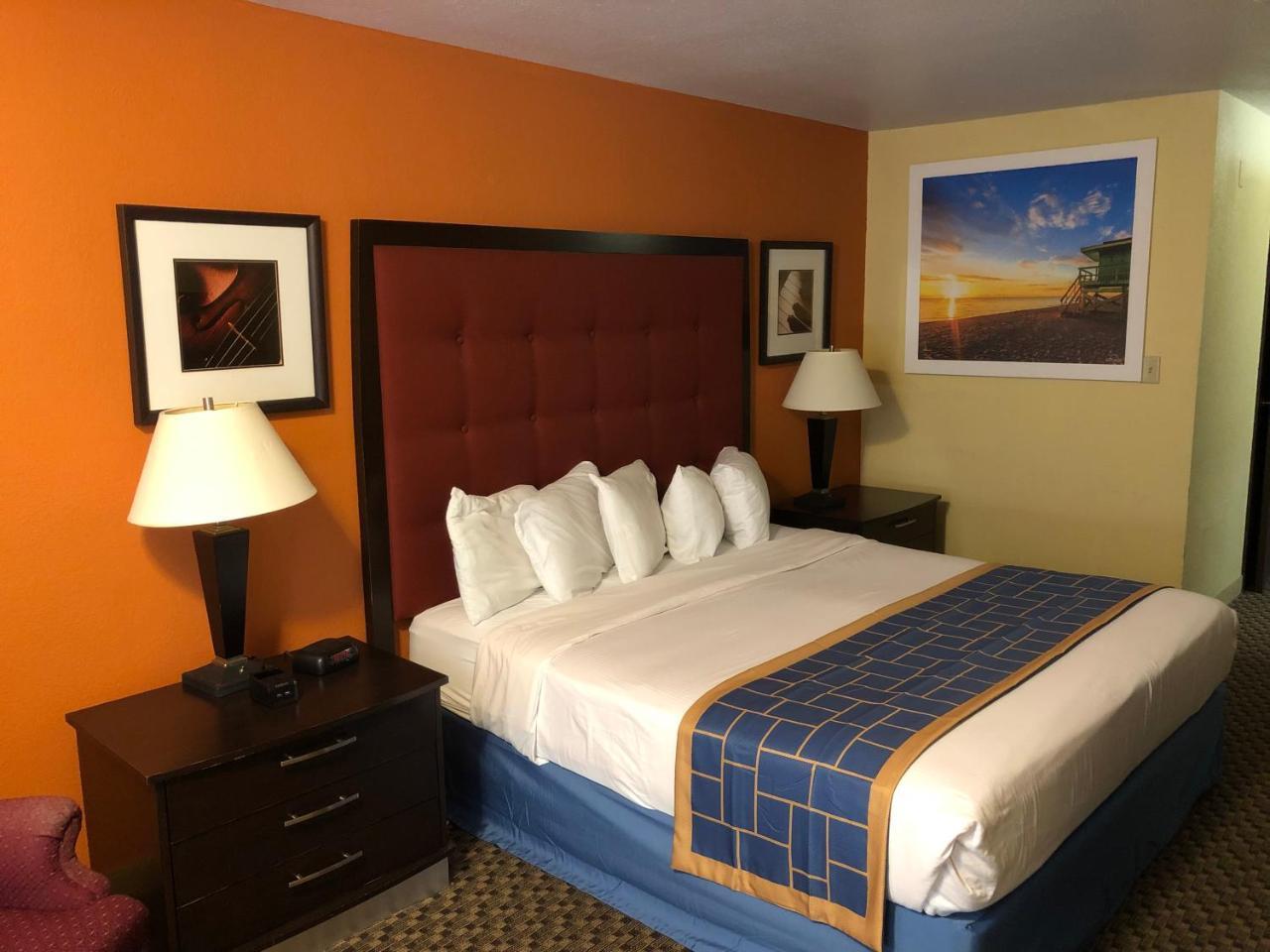King Room - Mobility Access/Non-Smoking