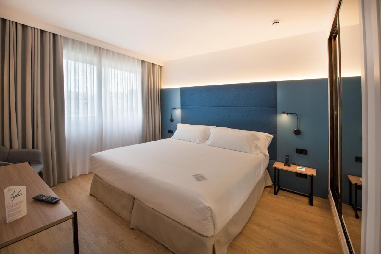 Quarto Superior (2 Adultos)