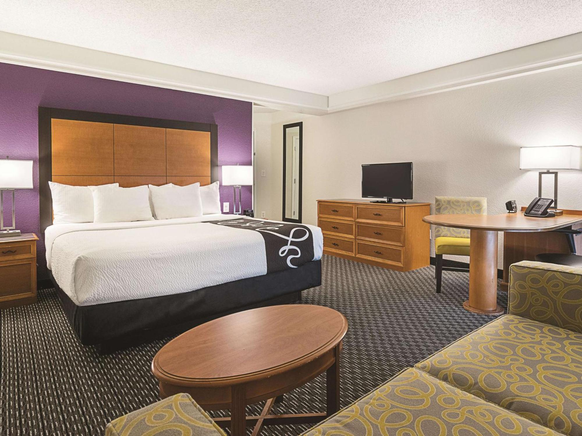 Suite Lit King-Size avec Canapé-Lit - Non-Fumeurs