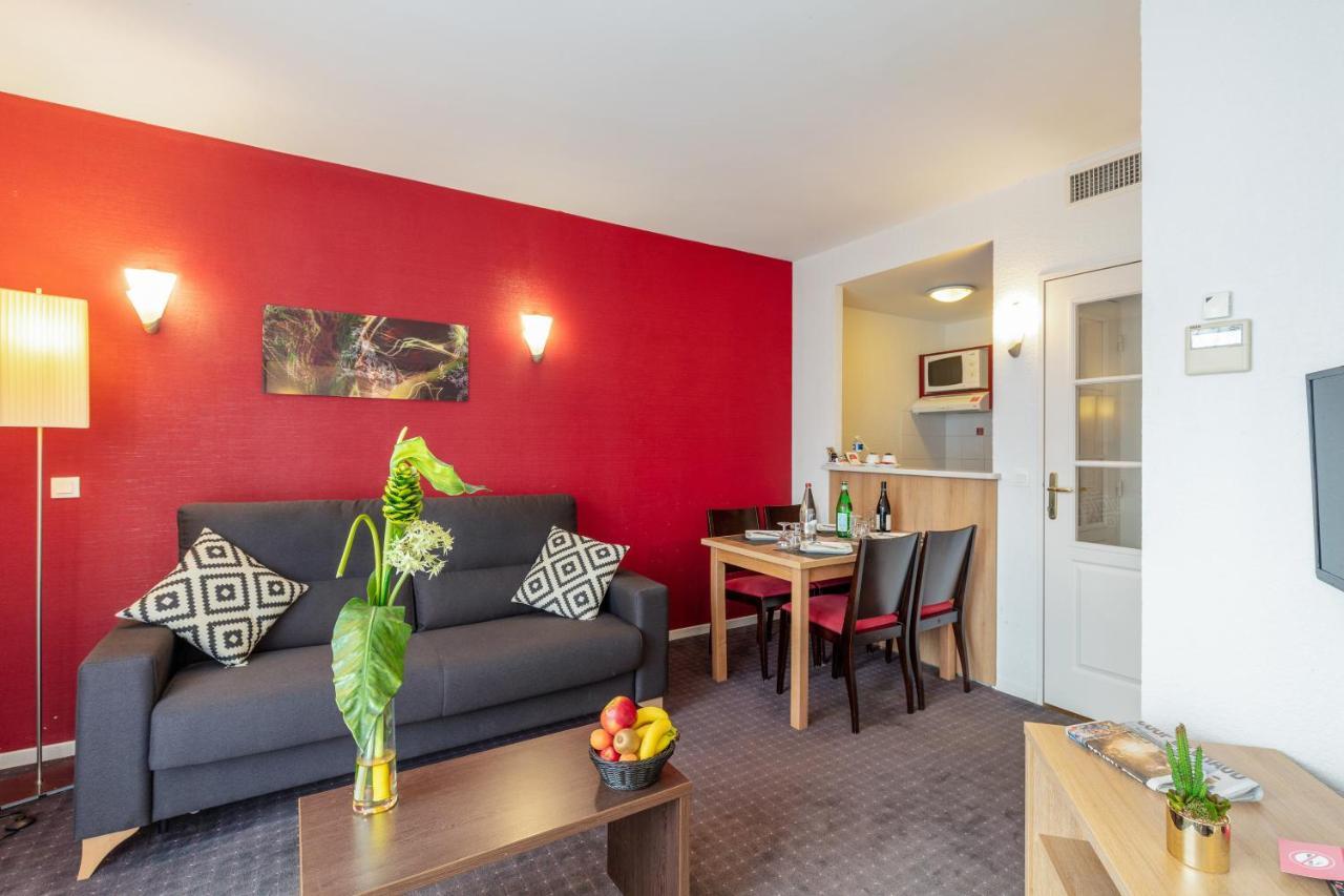 One Bedroom Apartment,846829574:JPEG
