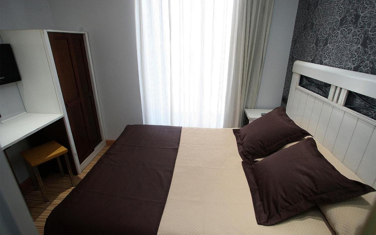 Habitación Doble Económica con balcón - 1 cama