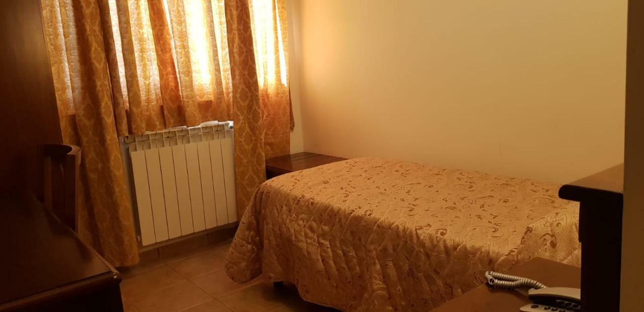 Camera Singola con Bagno Privato