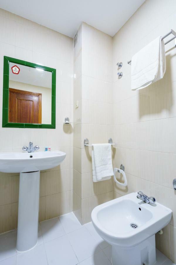 Single Room,1655275535:JPEG