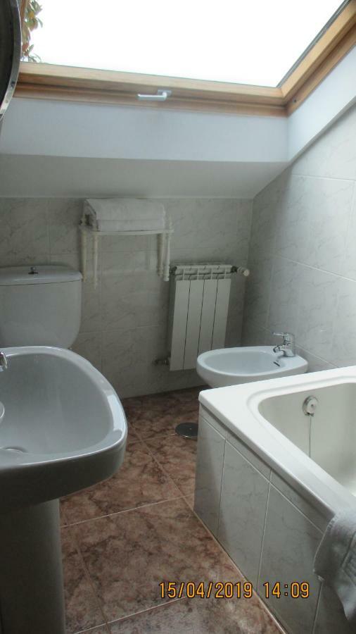 Family Room,784431162:JPEG