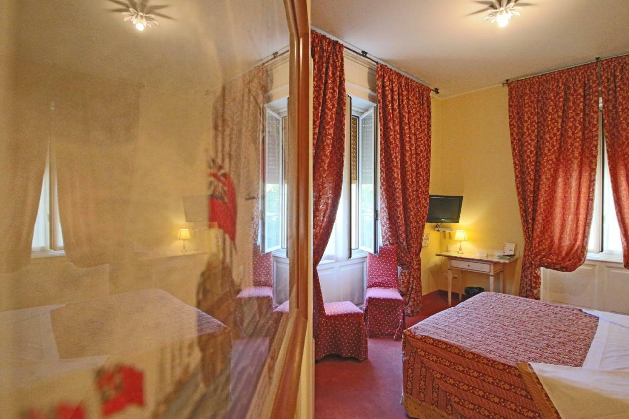 Standard Double or Twin Room,1024395946:JPEG