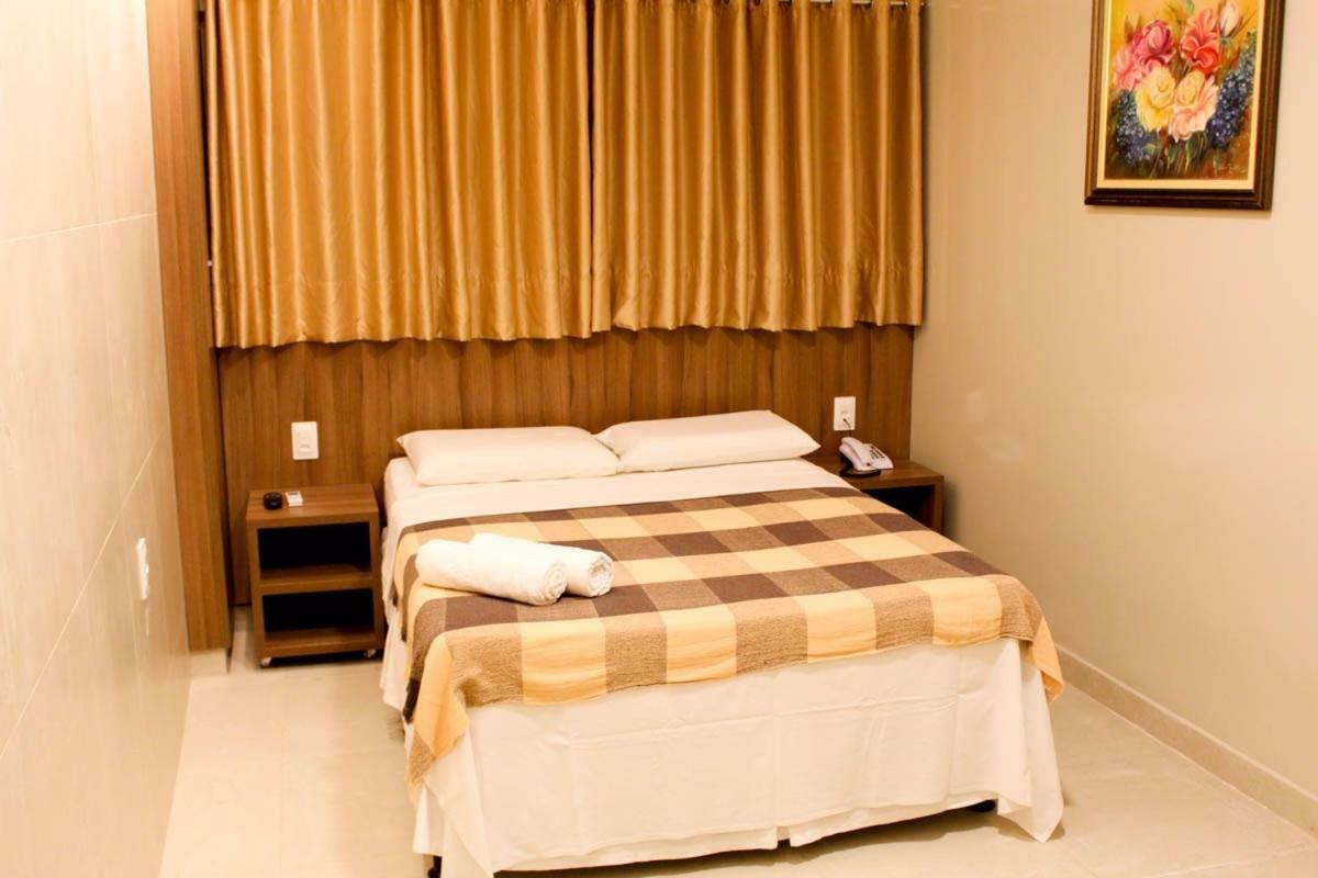 Quarto Standard com Cama de Casal ou 2 de Solteiro