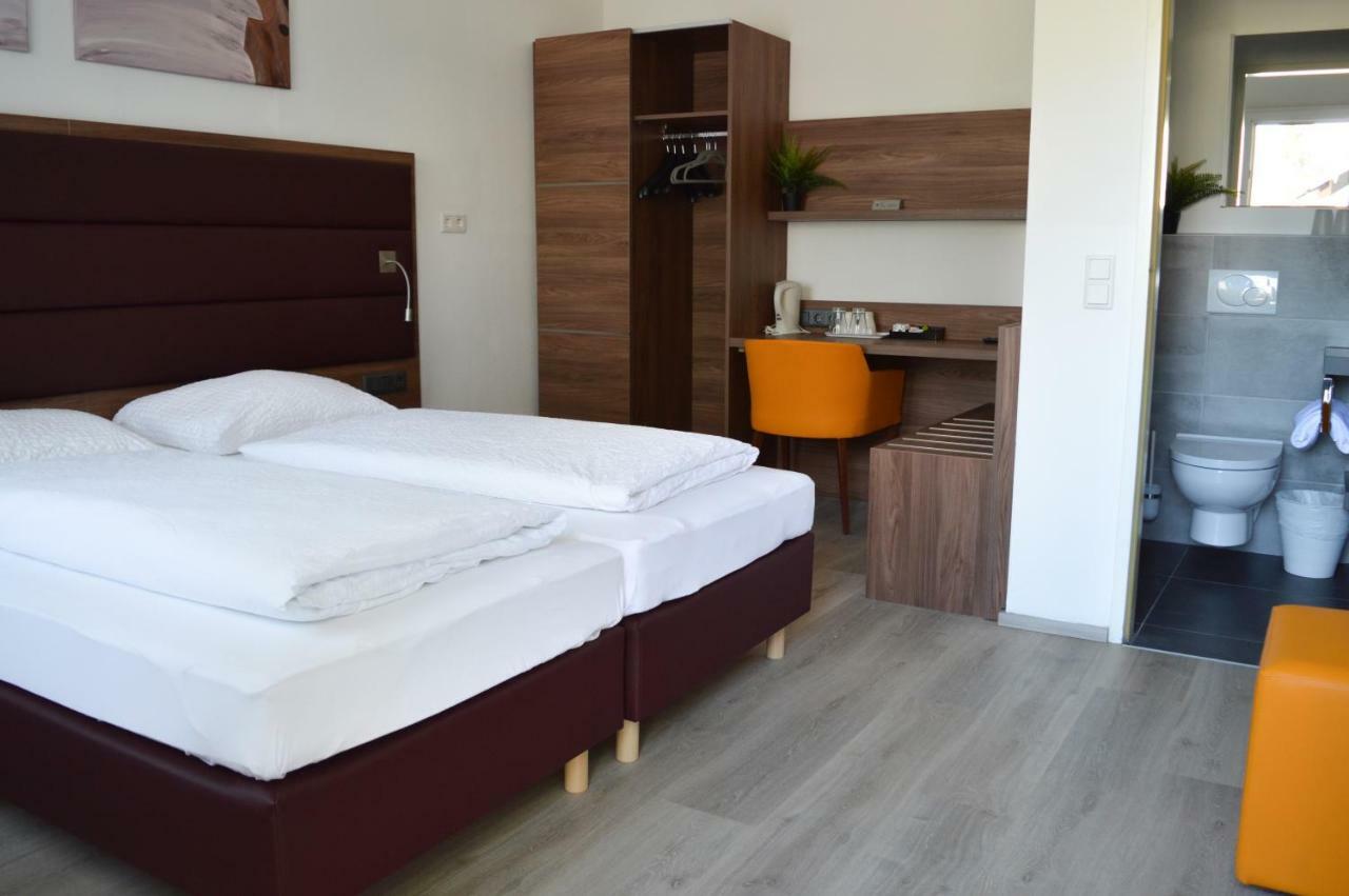 Chambre Lits Jumeaux - Annexe