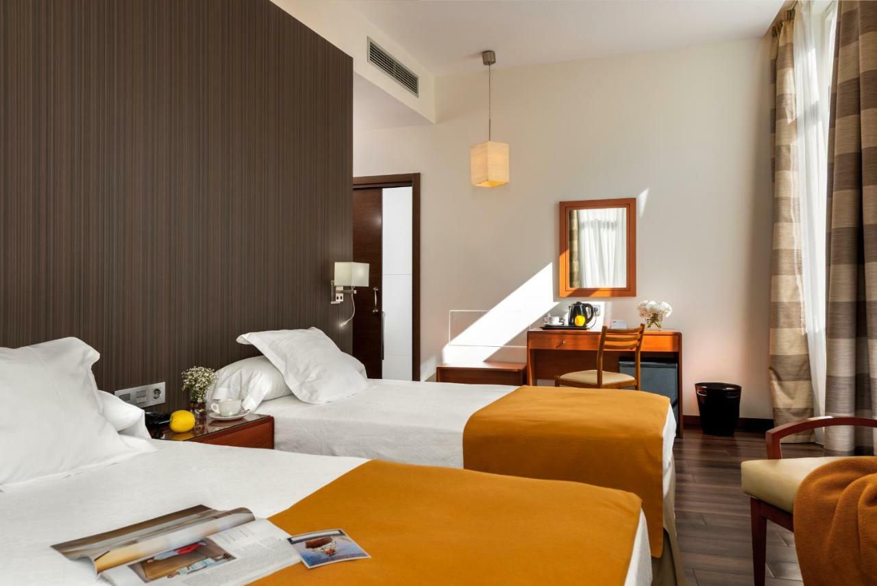 Zweibettzimmer