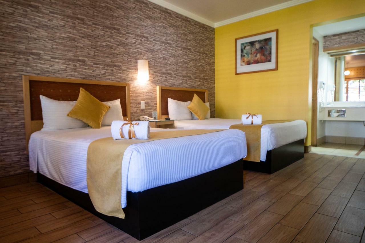 Double Room with Pool View