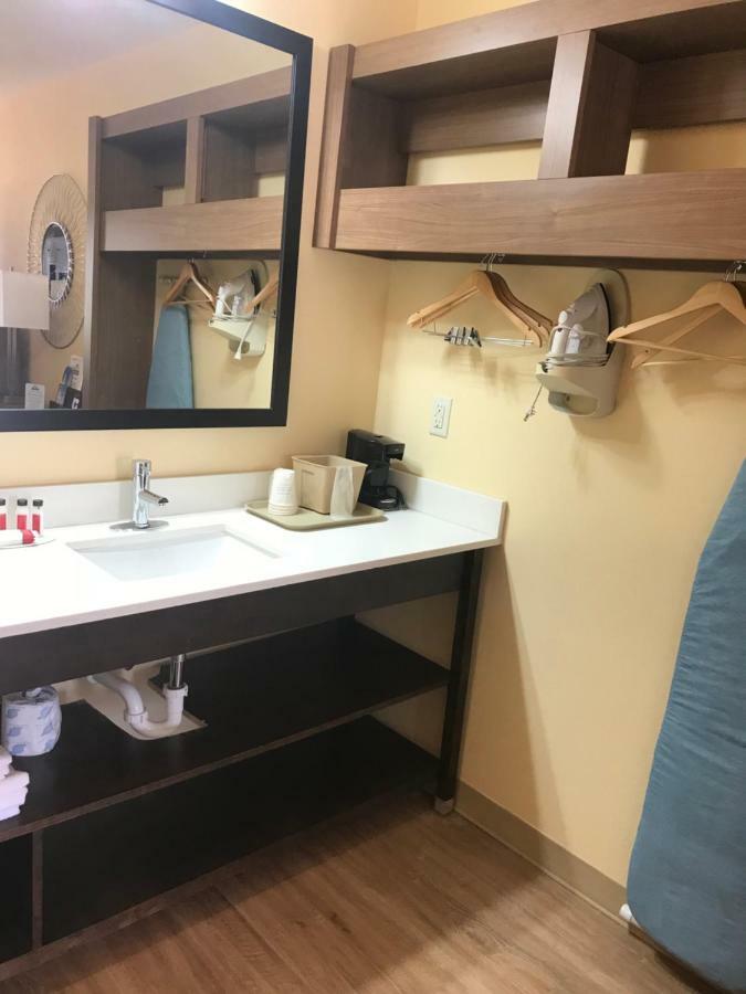 Deluxe Double Room with Two Double Beds - Non-Smoking