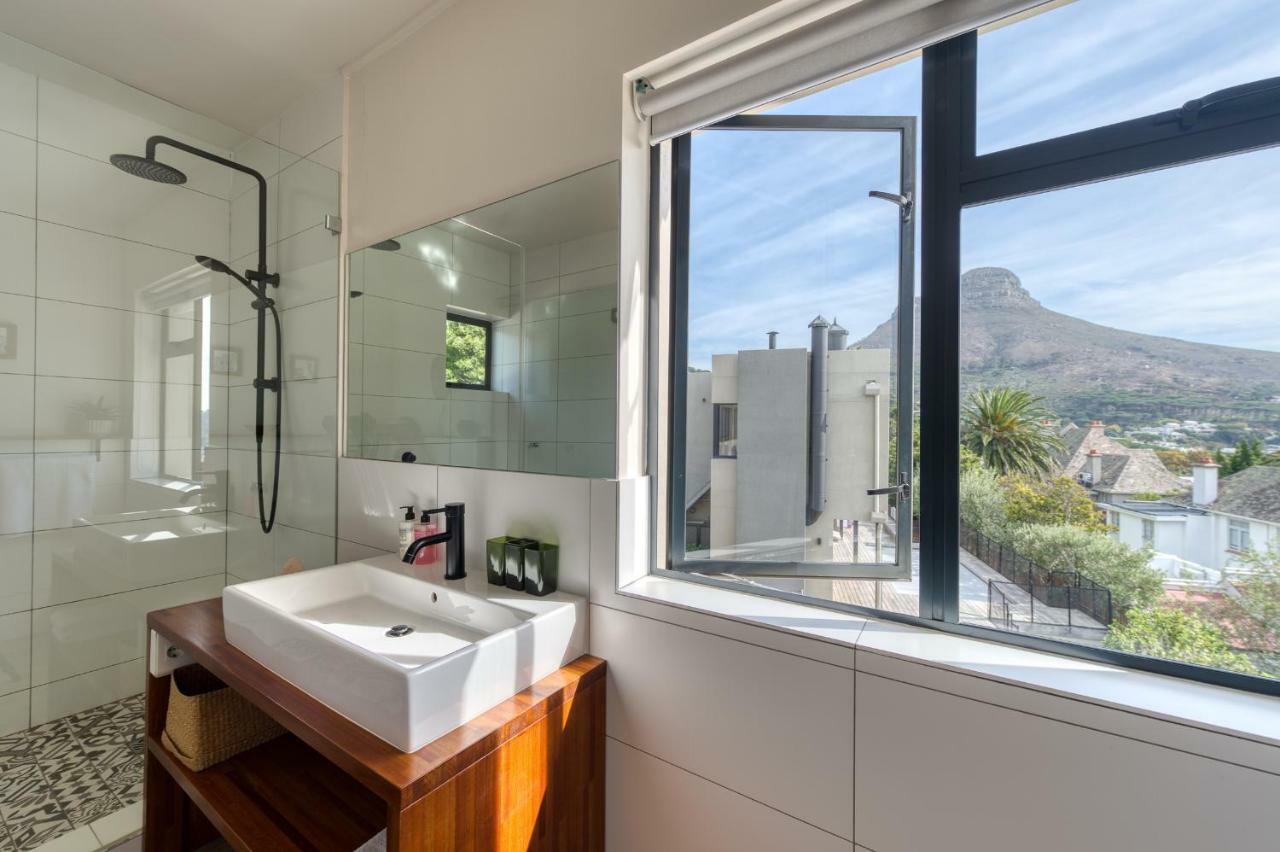 Luxuriöses Zweibettzimmer mit Bergblick