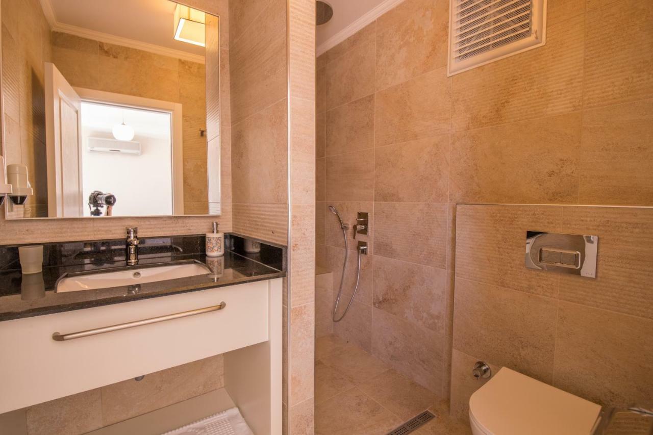 Two-Bedroom Apartment,802476663:JPEG