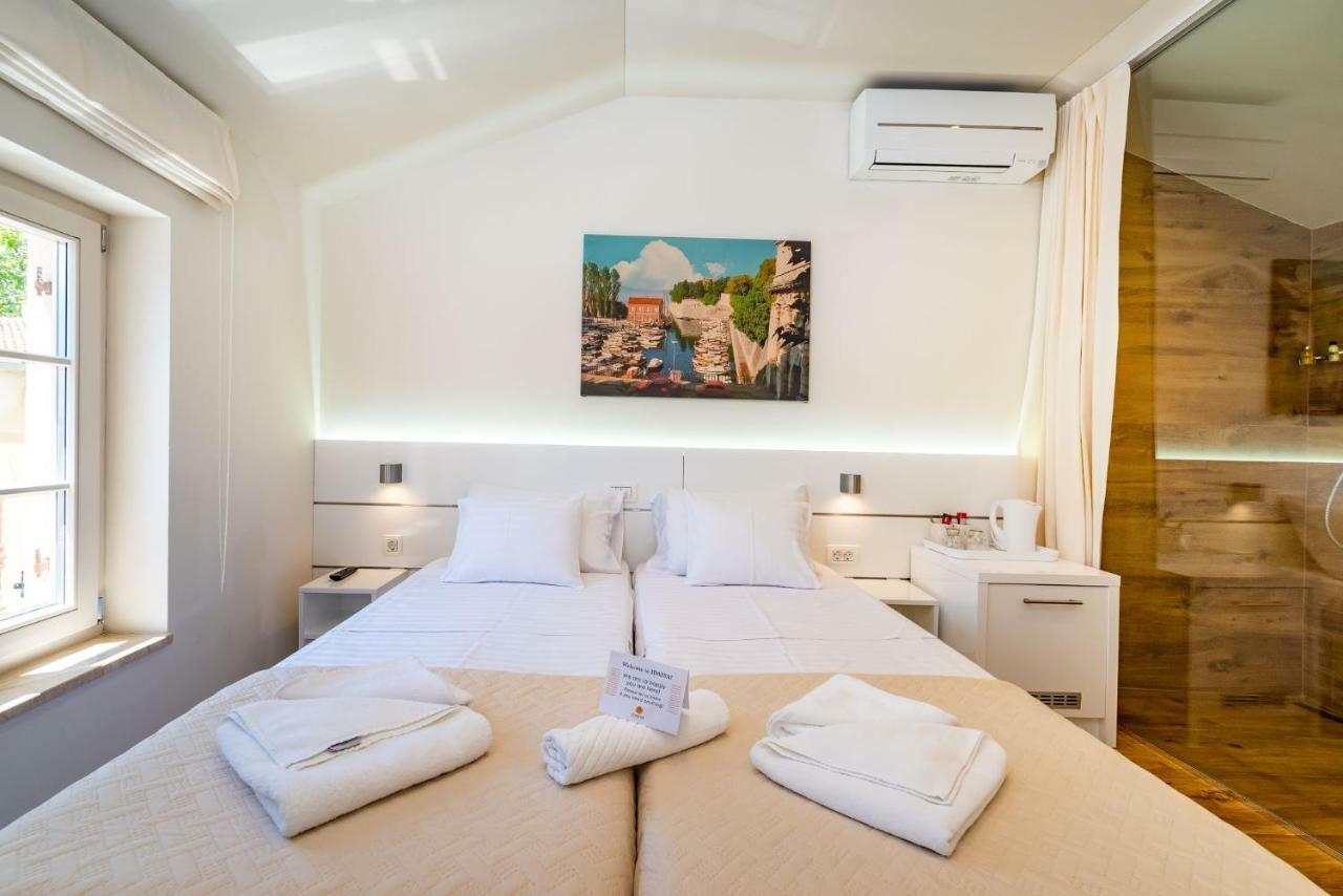 Chambre Double ou Lits Jumeaux