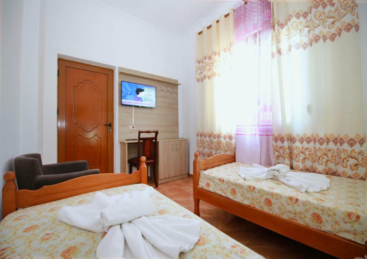 Standard Twin Room,812500134:JPEG