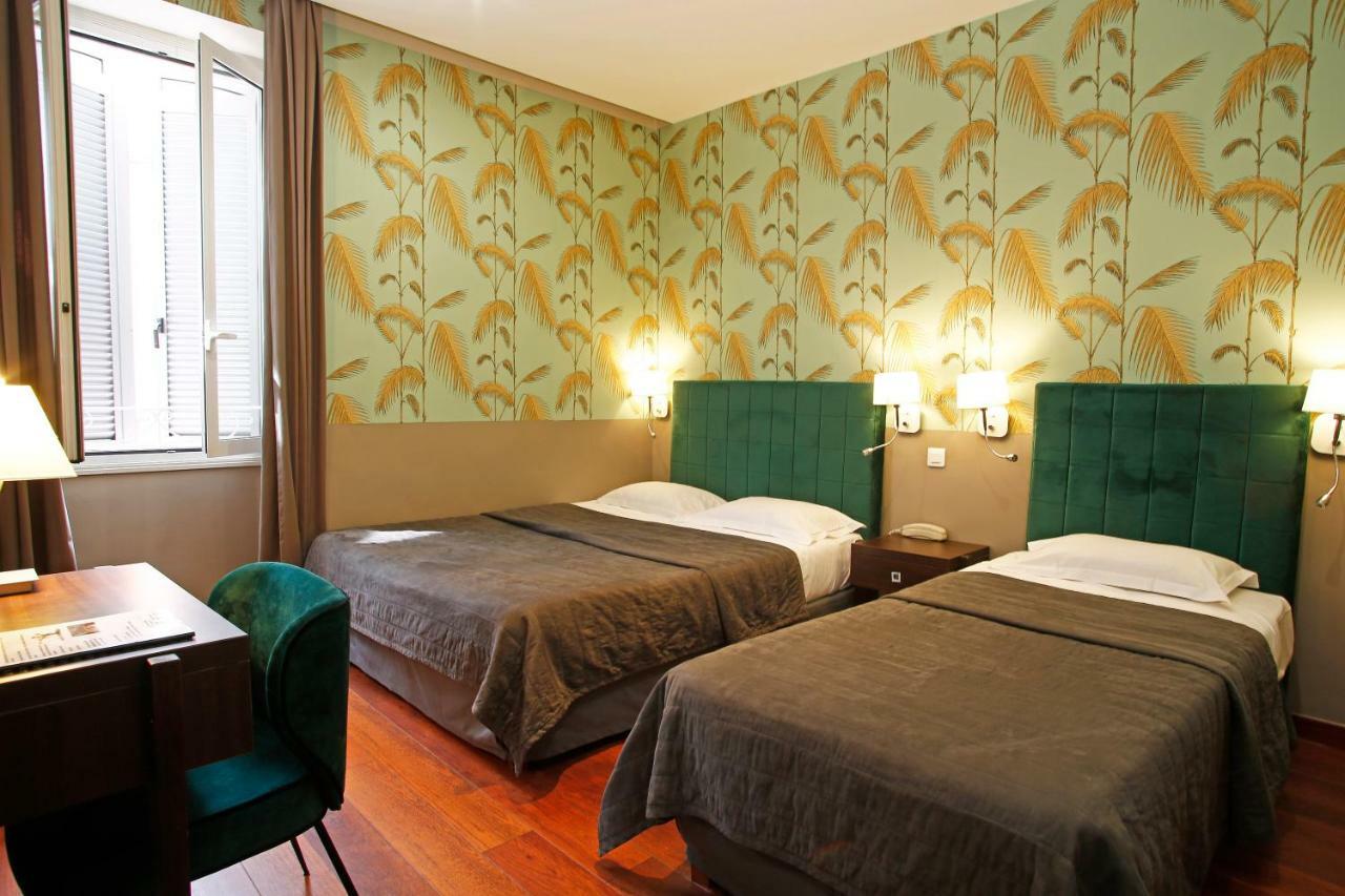 Dreibettzimmer
