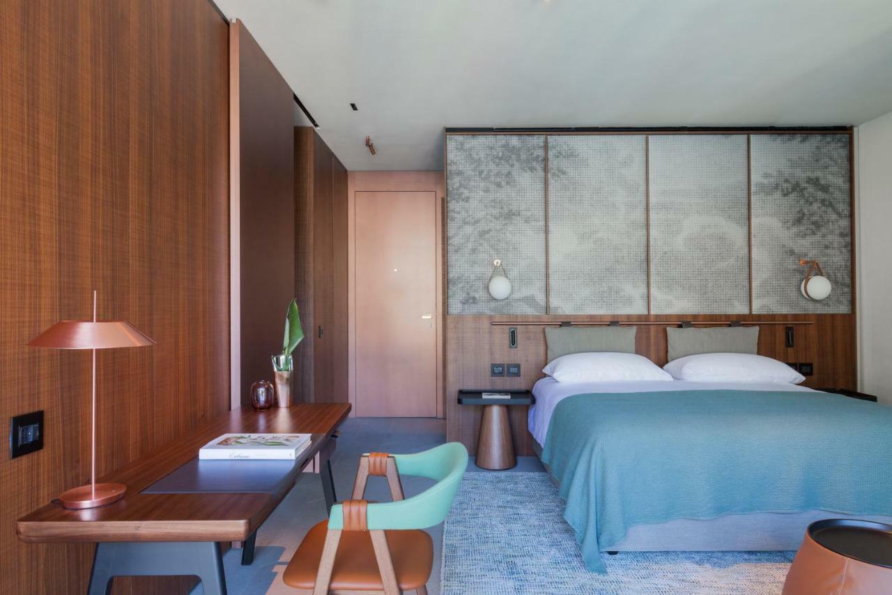 Double Room,815610743:JPEG