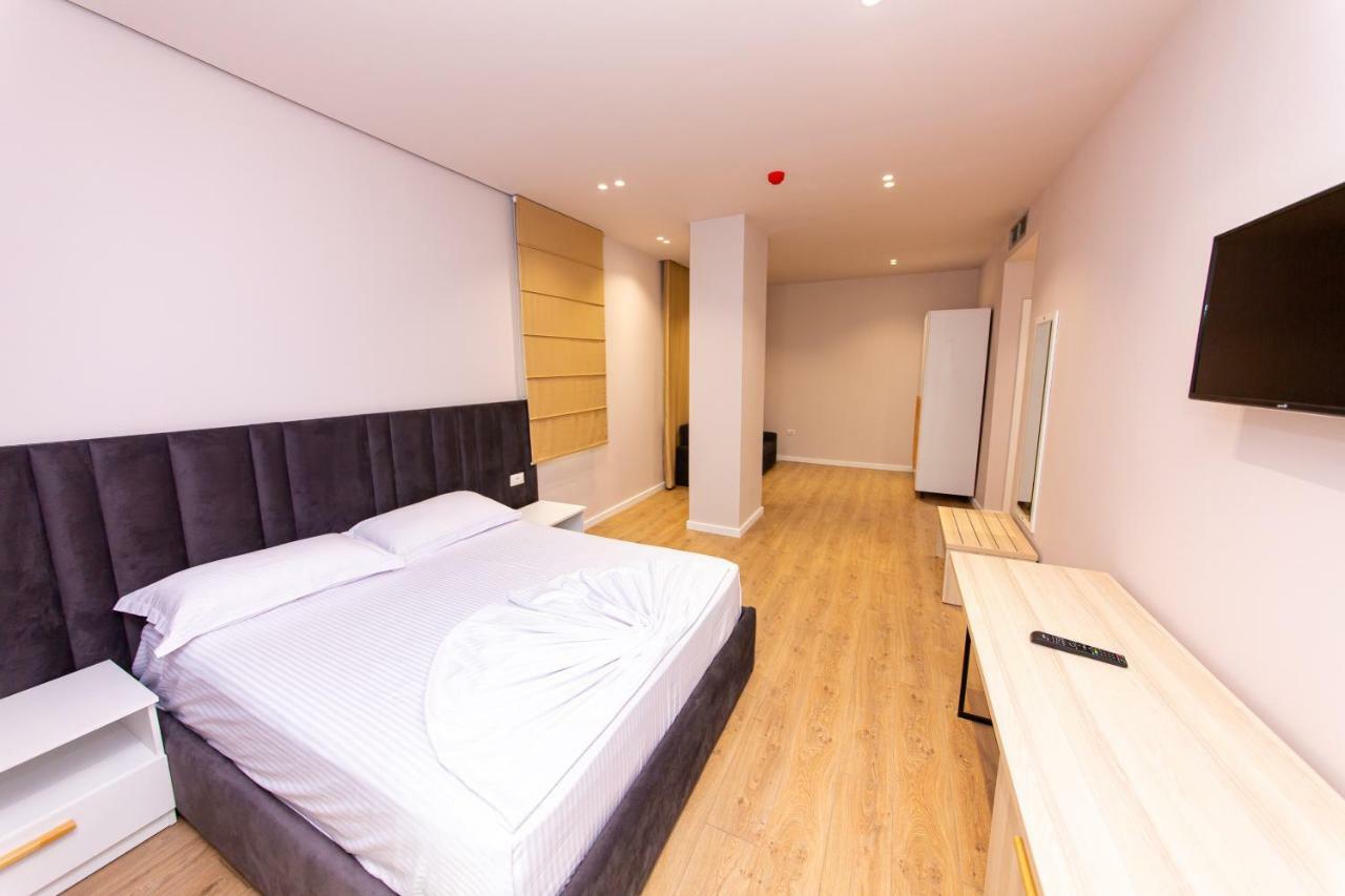 Suite Familiare con Balcone e Vista Mare