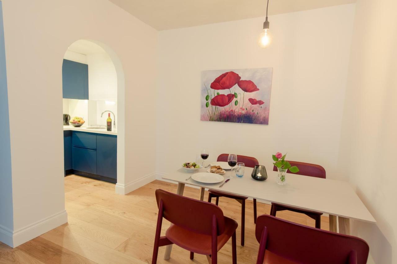 Appartement 2 Chambres Deluxe avec Accès par Escaliers Uniquement
