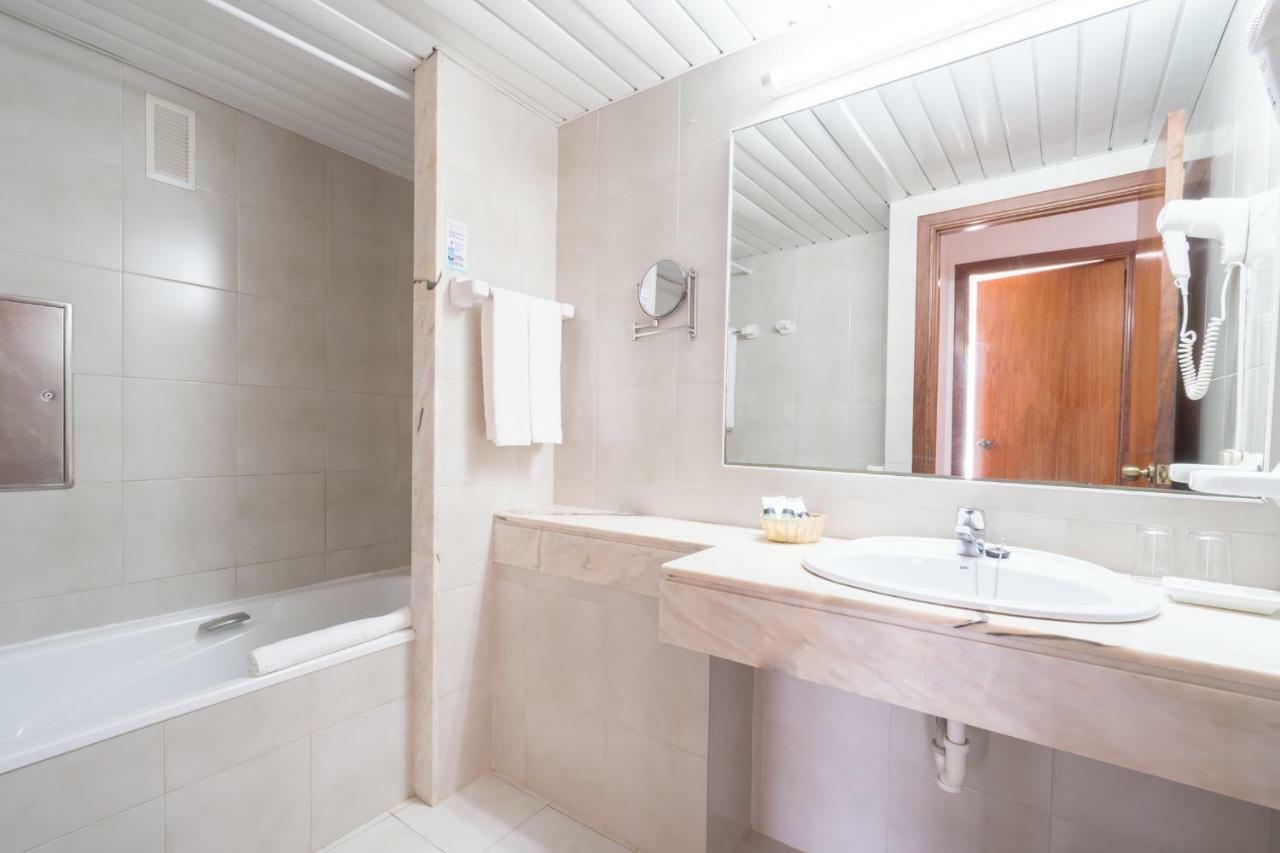 Angebotssuite mit Balkon (3 Erwachsene)