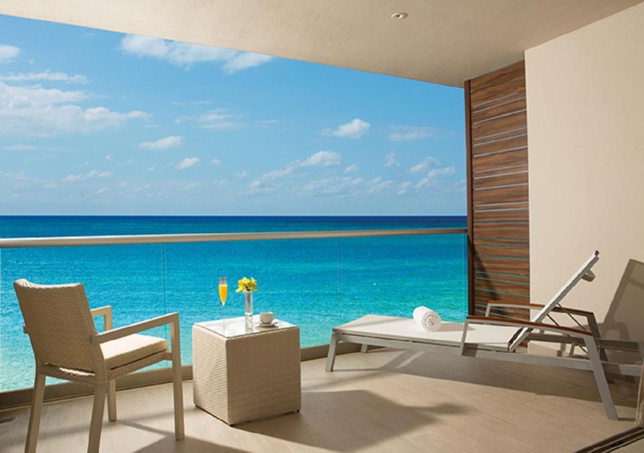Suite Júnior Dupla Xhale Club Frente ao Mar - Swimout