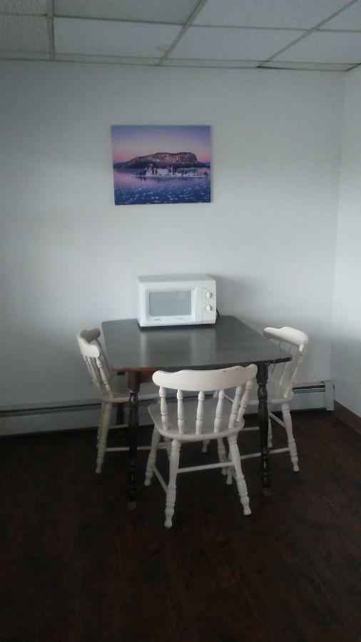 King Room with Mountain View
