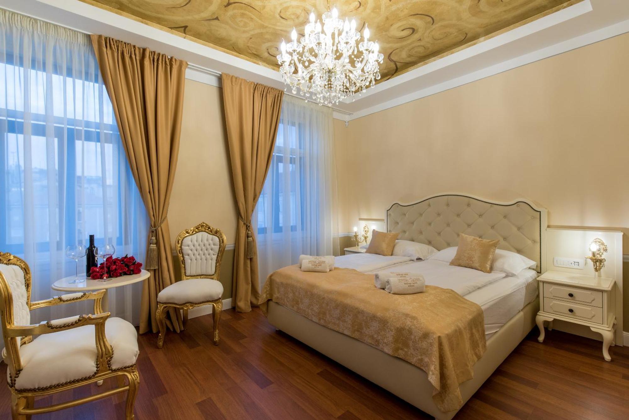 Habitación Doble Deluxe con cama extragrande y vistas a la ciudad