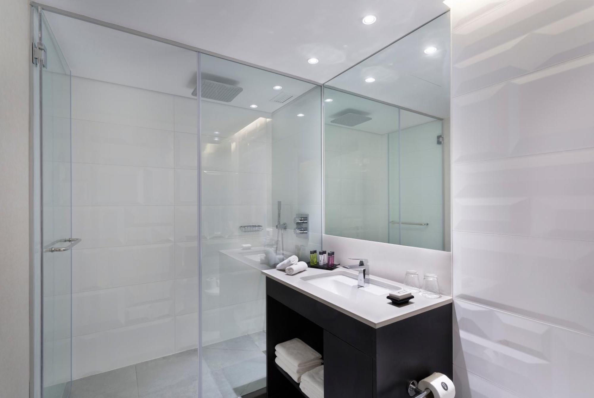 Deluxe Double Room with Patio
