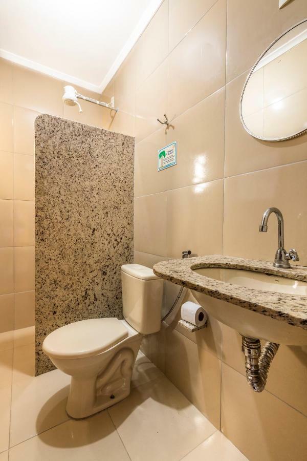 Quarto Triplo com Varanda