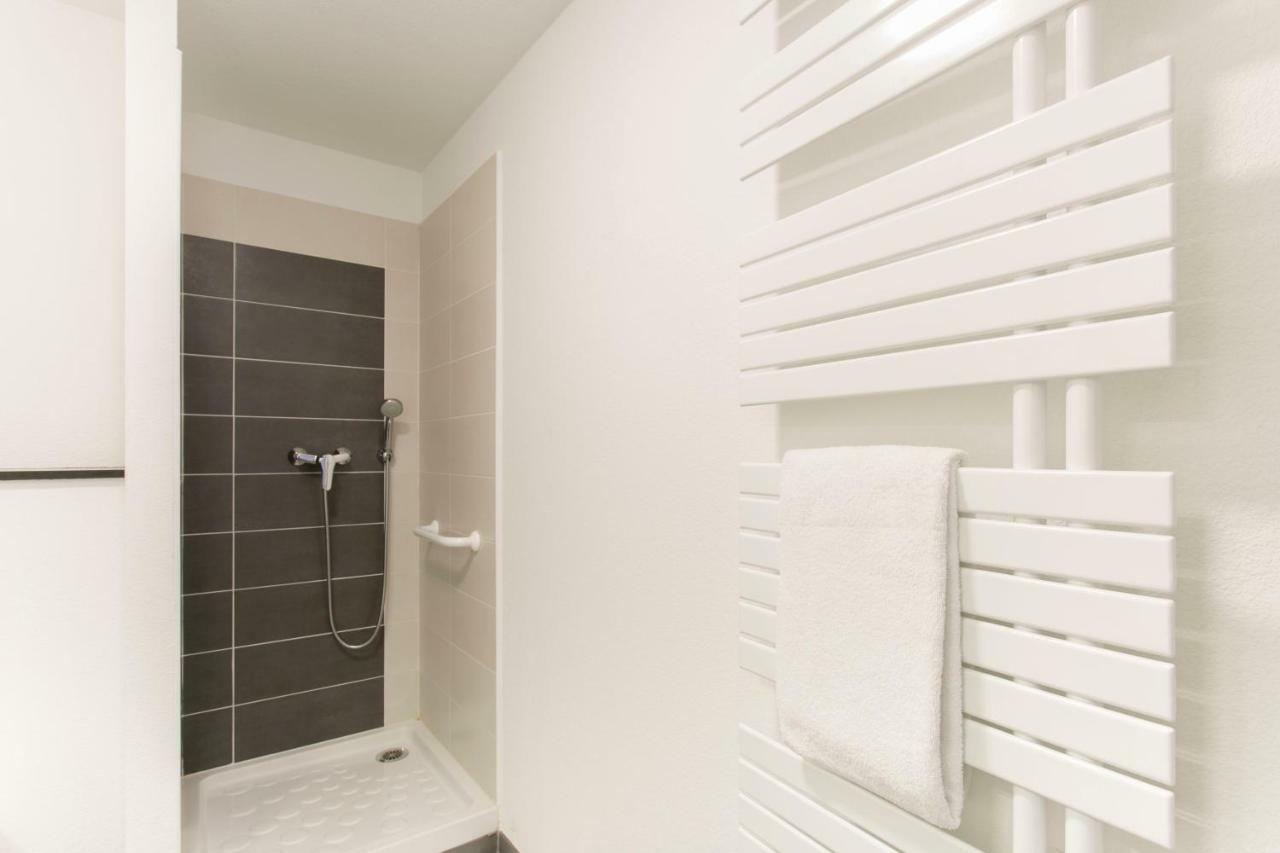 Superior Apartment,1279972279:JPEG