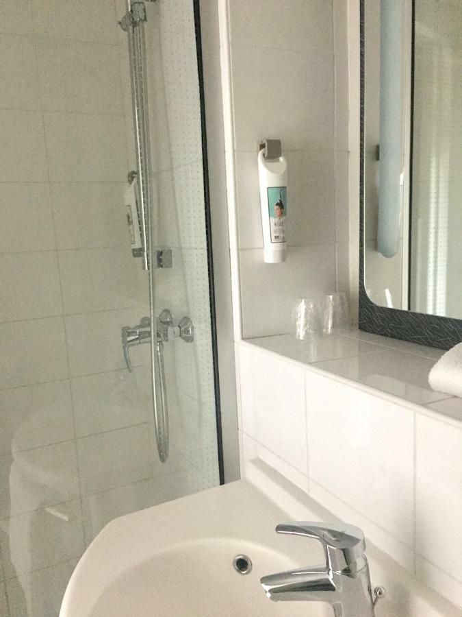 Standard Double Room,835967042:JPEG