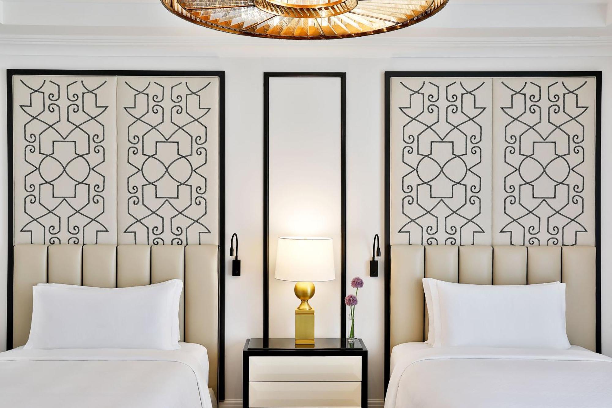 Grand Deluxe, Guest room, 2 Double, City view