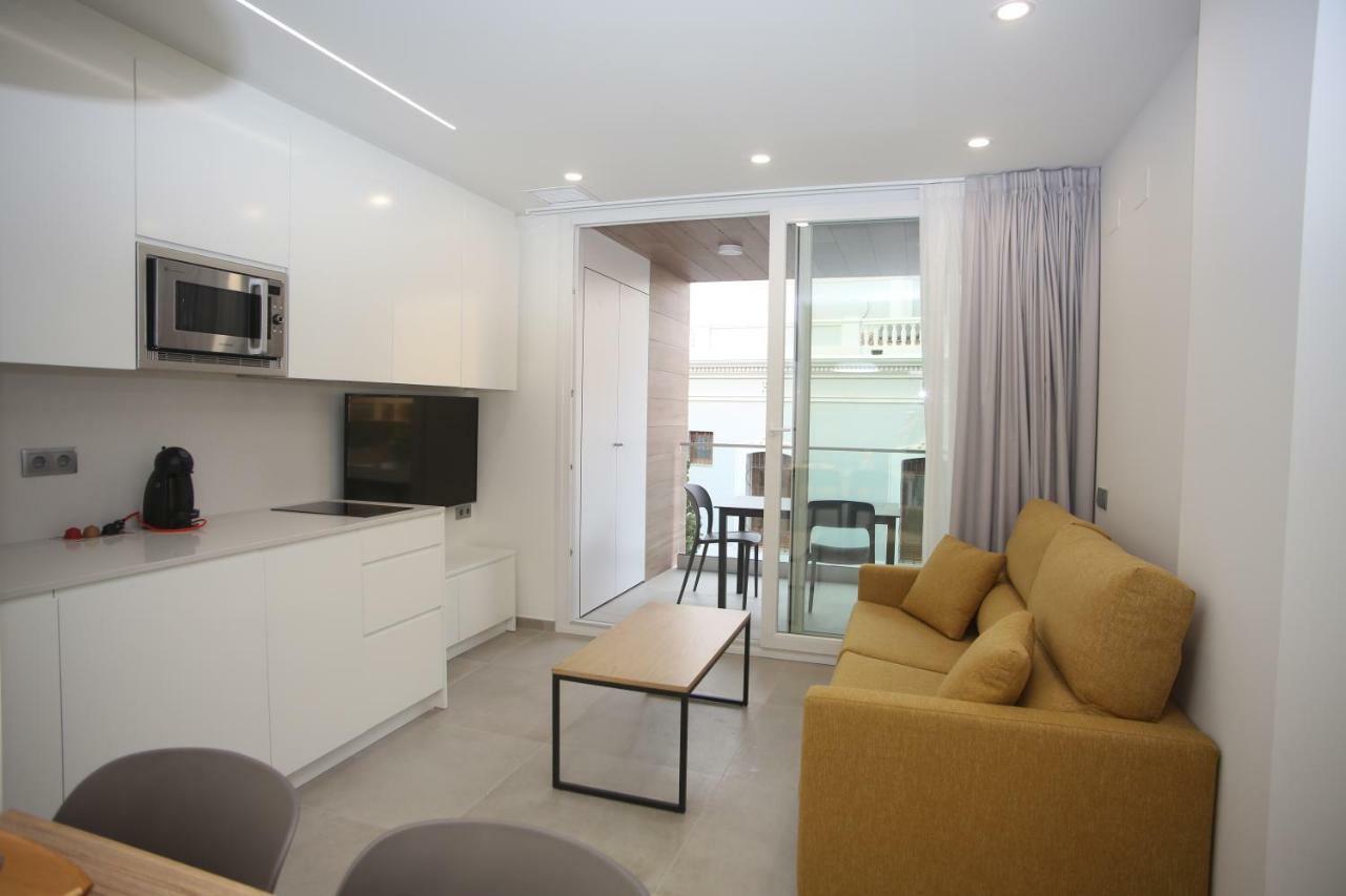 Studio with Balcony,843769745:JPEG