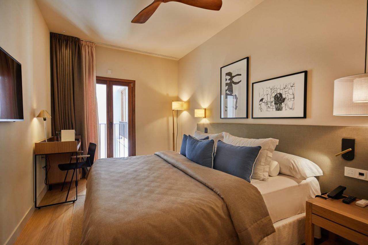 Standard Double Room,845564195:JPEG