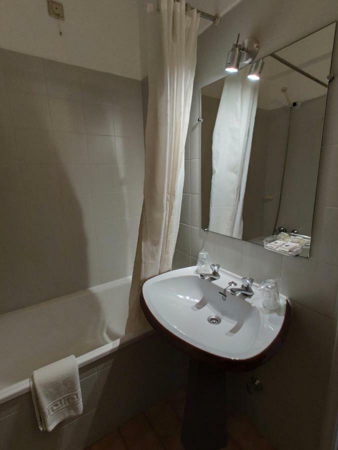Quarto Twin Standard