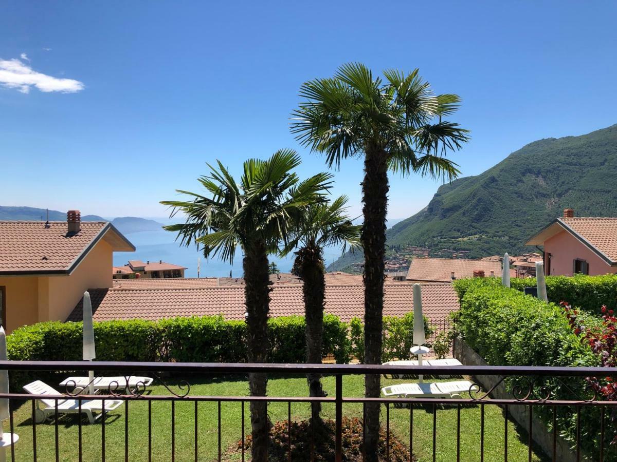 Appartamento Classic con 2 Camere da Letto e Vista Lago Parziale