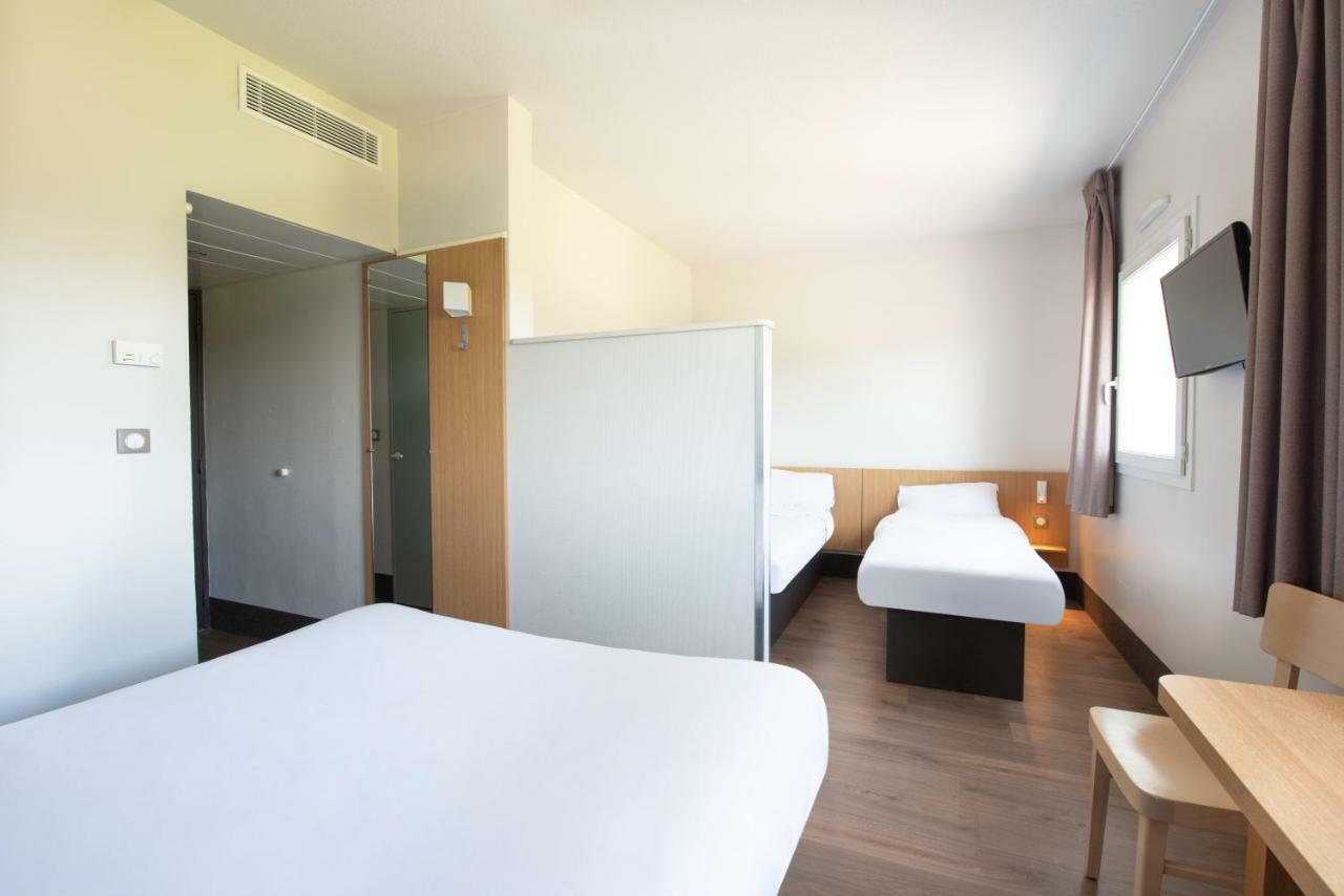 Chambre Quadruple - Non-Fumeurs