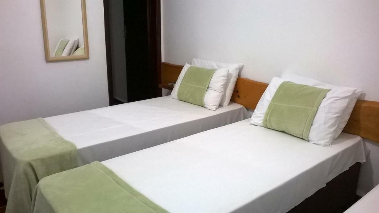 Quarto Duplo
