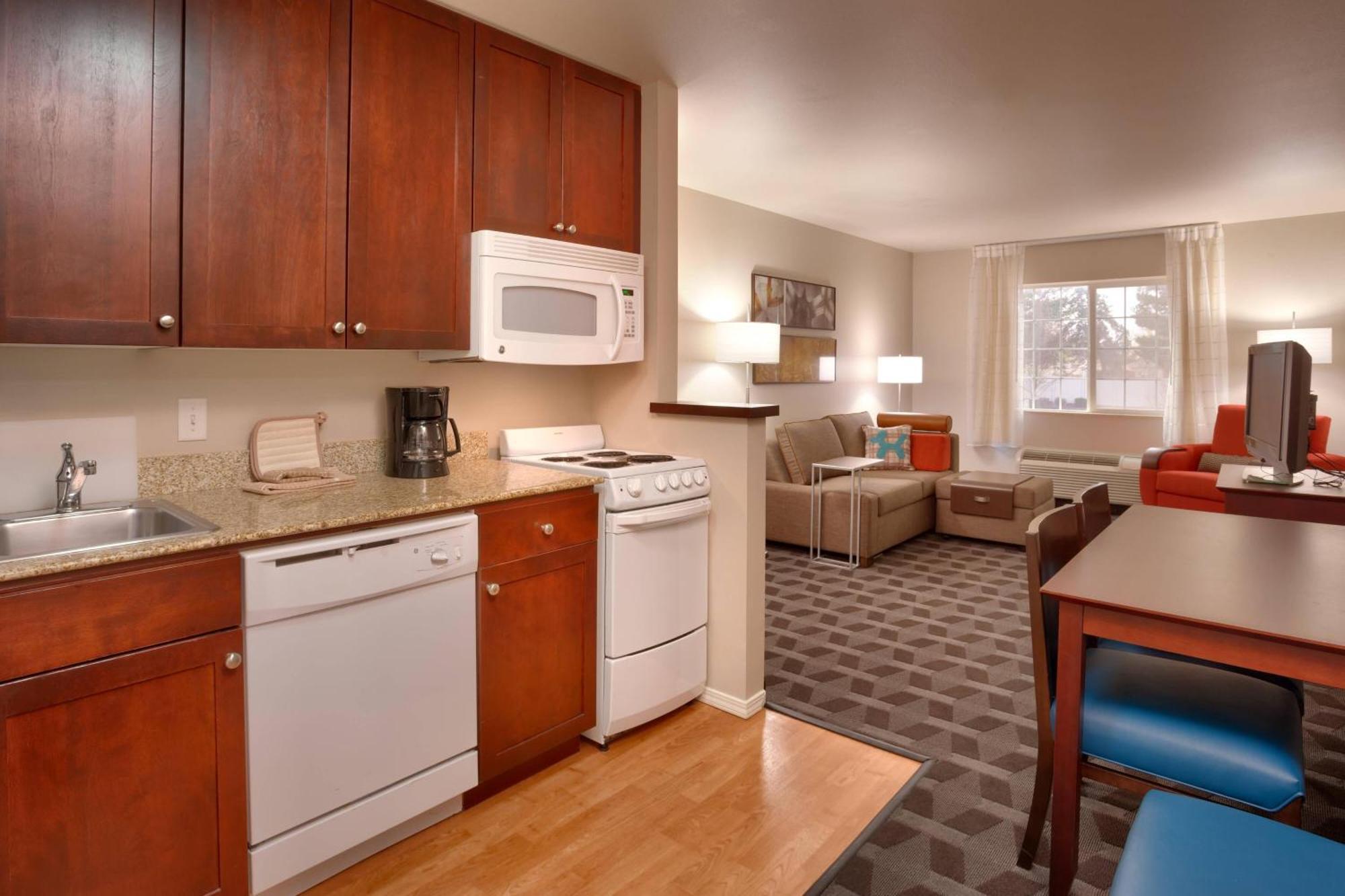 Two-Bedroom Suite