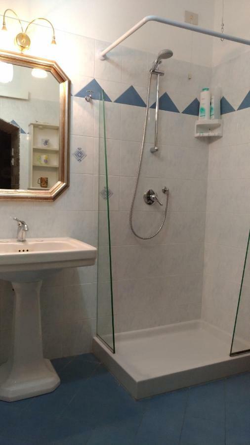 Camera Matrimoniale con Bagno Privato