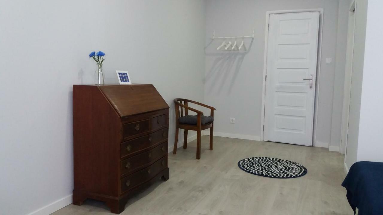 Quarto Triplo com Casa de Banho Privativa