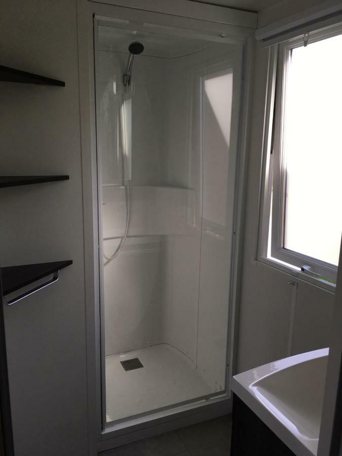 Mobile Home,852541832:JPEG