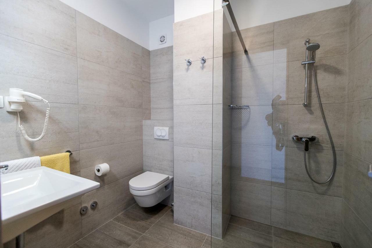 Deluxe Doppelzimmer mit Balkon und Meerblick