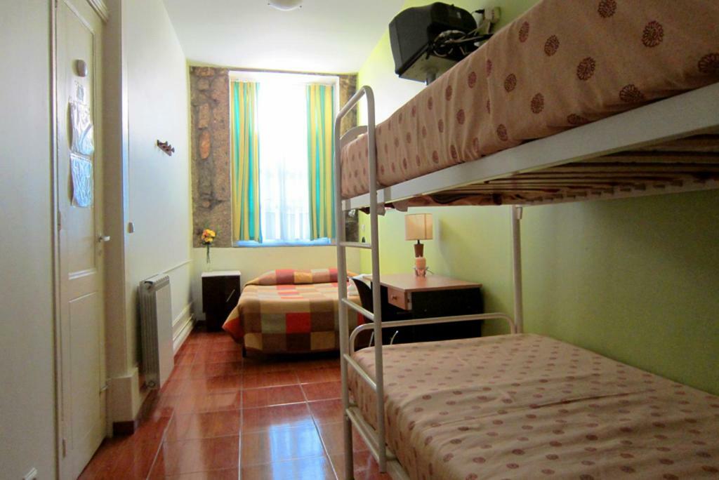 Chambre Familiale avec Salle de Bains Privative