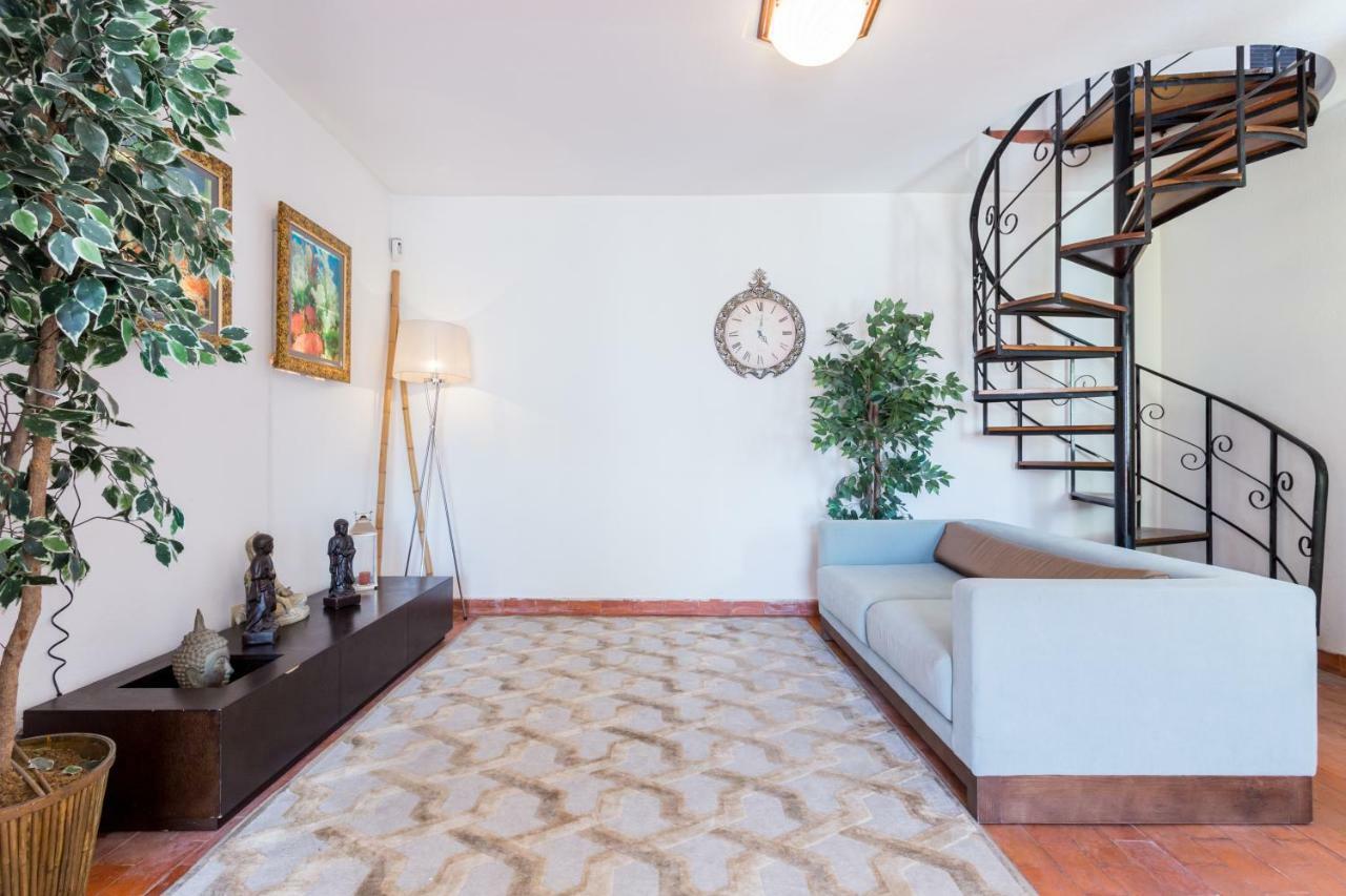 Doppel- oder Zweibettzimmer